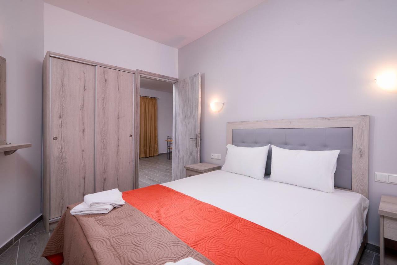Kentrikon Rooms III & Mint House Limenaria  Exterior photo